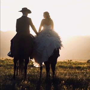 Meet your Posher, Sierra